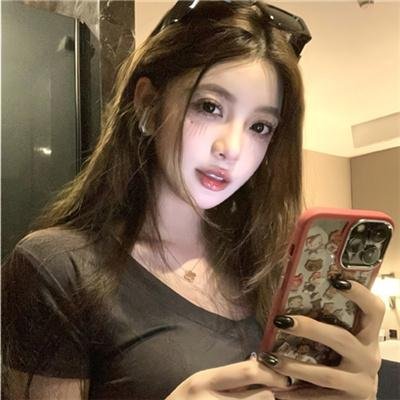 女记者的日记